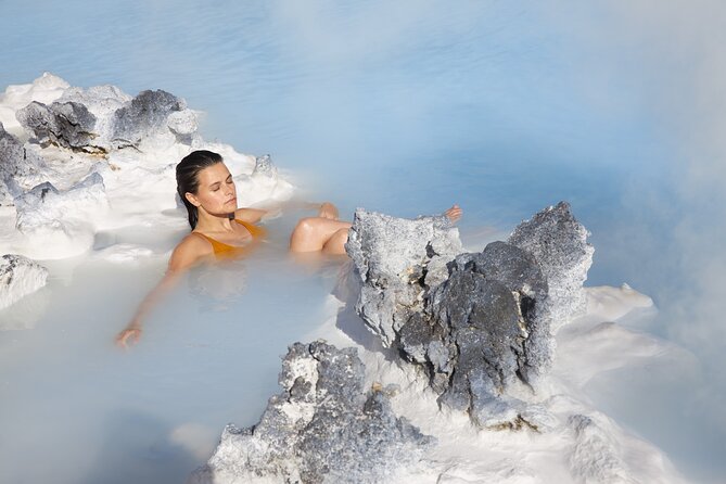 Private Reykjanes Peninsula, Lava Tunnel and Blue Lagoon - Why this private Reykjanes day works