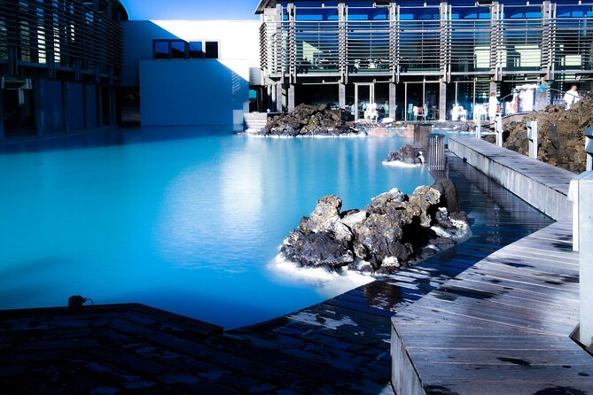 Private Reykjavík - Blue Lagoon roundtrip with 2 hours waiting at Blue Lagoon - Who will appreciate this experience most