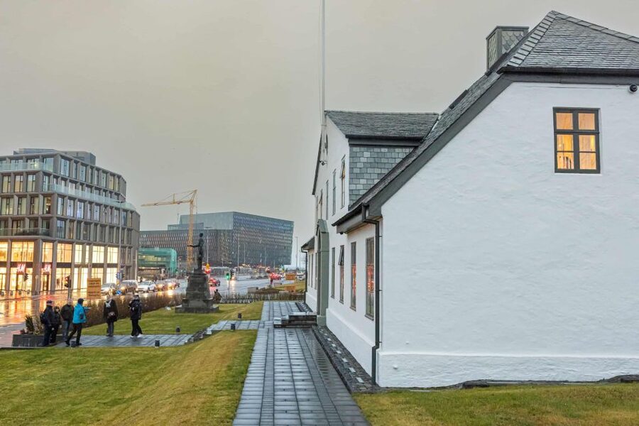 Private Reykjavik City & Icelandic Architecture Walking Tour - What the private format changes