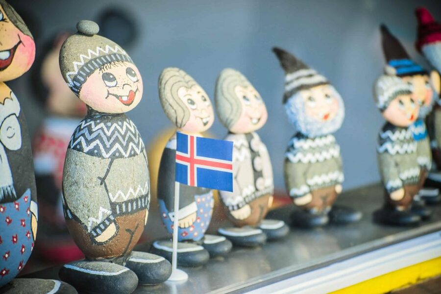 Private Reykjavik Shopping & Sightseeing Walking Tour - Who should book this private experience?