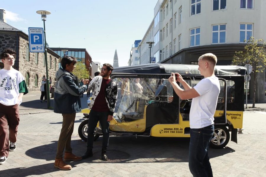 Private Reykjavík Tuk Tuk – City Highlights Tour - Pickup and timing tips for a smoother ride