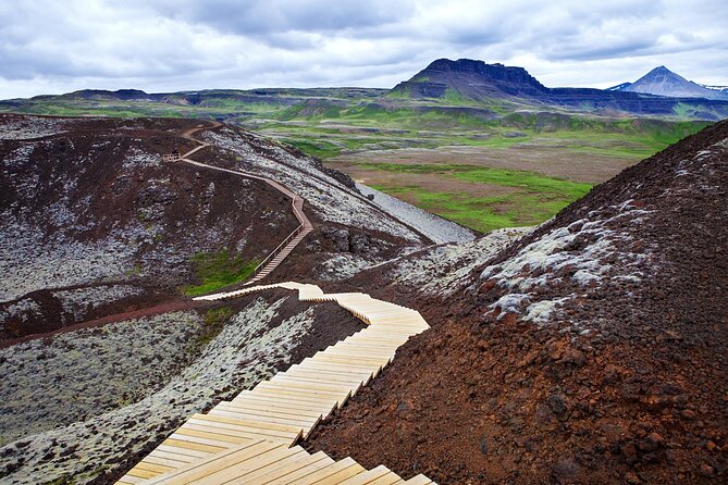 Private Silver Circle Saga Geopark Tour - Húsafell and the Edge of the Central Highlands