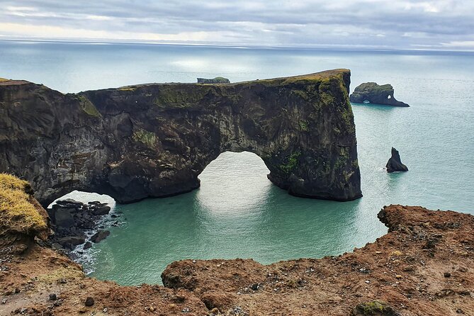 Private South Coast Tour: A Journey to Iceland’s Stunning Shore - Skógafoss, Skógar Museum, and Kvernufoss