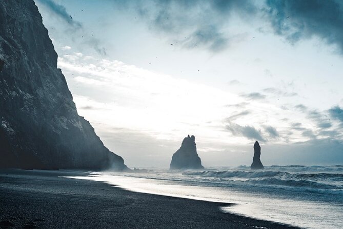 Private South Coast tour with Glacier walk - Skogafoss: Iceland’s broad classic