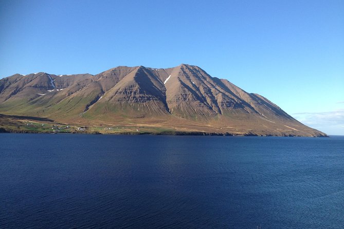 Private Tour Tailor Made Tour from Akureyri e.g Lake Myvatn, Godafoss, Dettifoss - The price and who gets the best value