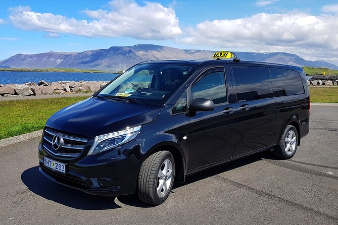Private Transfer from Keflavík Airport to Reykjavík - Key points at a glance