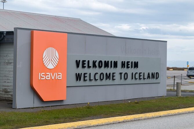Private Transfer from/to Keflavik Airport (KEF) - Communication Is the Strongest Part of the Service