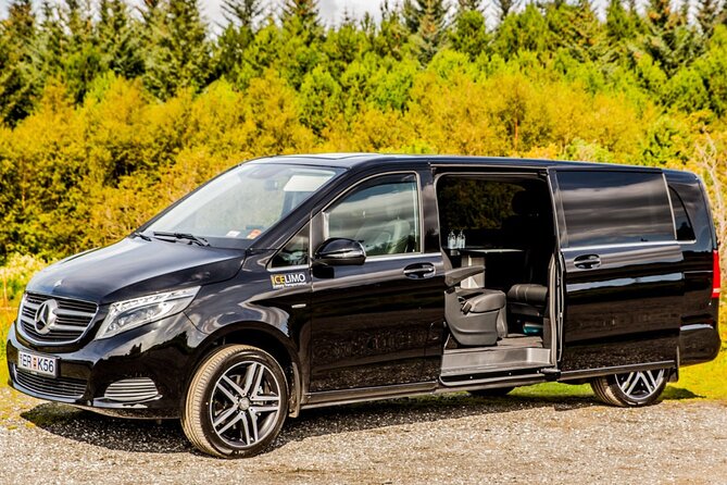 Private transport In Luxury MPV/SUV 5pax Keflavik Airport-RKV - Key points at a glance