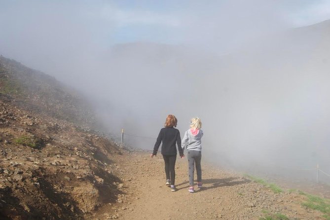 Reykjadalur hike, from Reykjavík - PRIVATE TOUR - Walking Up Steam Valley