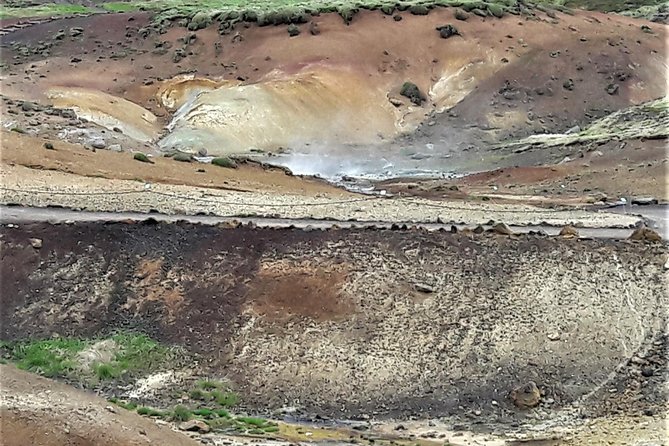 Reykjanes peninsula- Geopark and much more. Private tour - Brimketill: A Coastal Pool Carved by the Sea