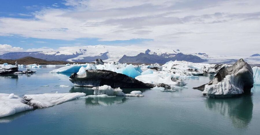 Reykjavík: 2-Day Tour with Icebergs, Glaciers & Waterfalls - Key points to know before you book