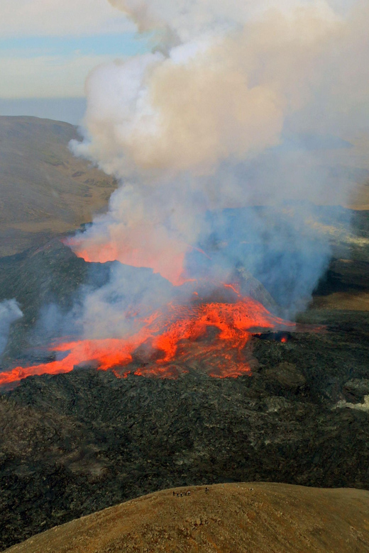 Reykjavik: 45-Minute Volcano Sightseeing Helicopter Tour - Old Lava Fields Before the New Eruptions