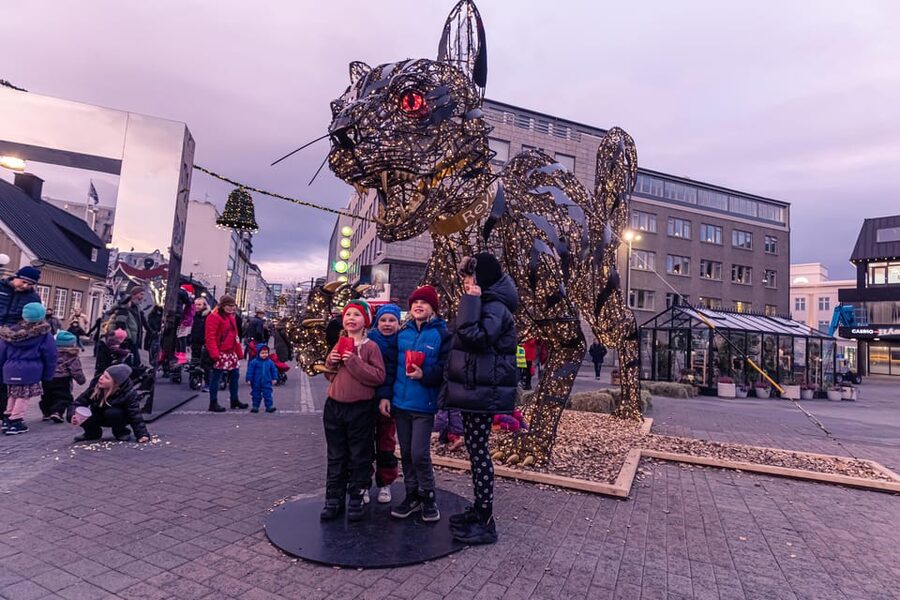 Reykjavik: Christmas Walking Tour with Icelandic Traditions - Ingólfur Square, ice skating, and the first festive stops