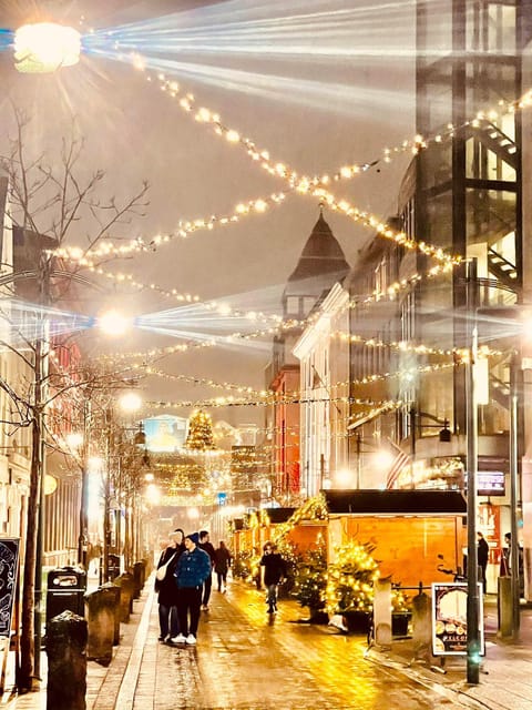 Reykjavik: Christmas Walking Tour with Icelandic Traditions - The bookshop stop reveals a very Icelandic Christmas habit