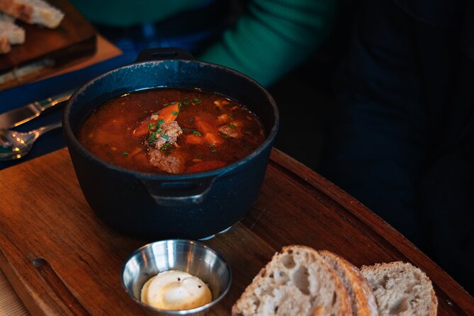 Reykjavik Food Walk - Local Foodie Adventure in Iceland - Laugavegur and Skólavörðustígur: Reykjavík between meals