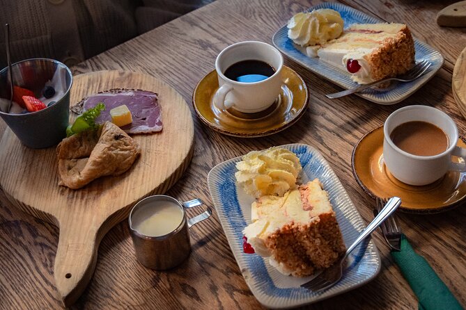 Reykjavik Food Walk - Local Foodie Adventure in Iceland - The guides are a major part of the experience