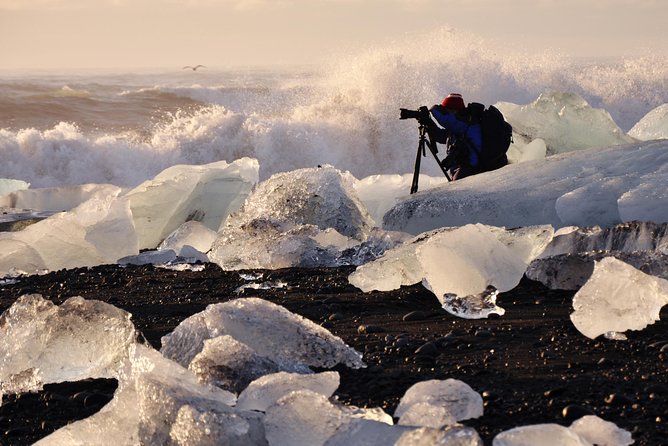 Reykjavik: Glacier Lagoon & Fjaðrárgjúfur Canyon Small-Group Tour - Why this is one of Reykjavik’s biggest day trips