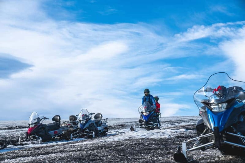 Reykjavík: Glacier Snowmobile and Hot Springs with Pickup - How much value do you get for $346?