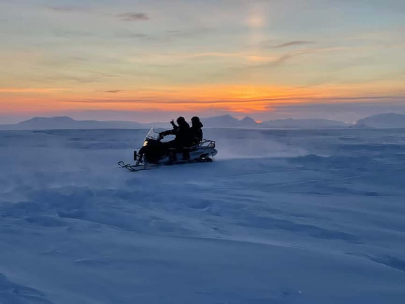 Reykjavík: Glacier Snowmobile and Hot Springs with Pickup - Who will enjoy this Iceland day trip?