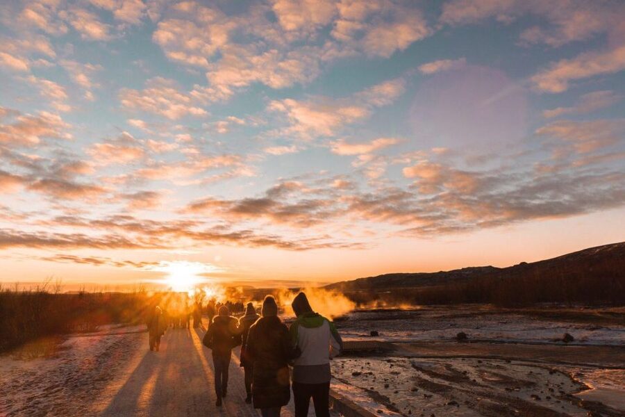 Reykjavík: Golden Circle Afternoon Tour - Timing, weather, and what to bring