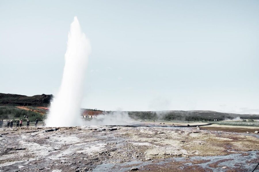 Reykjavík: Golden Circle, Blue Lagoon, and Aurora Tour - What the long schedule feels like