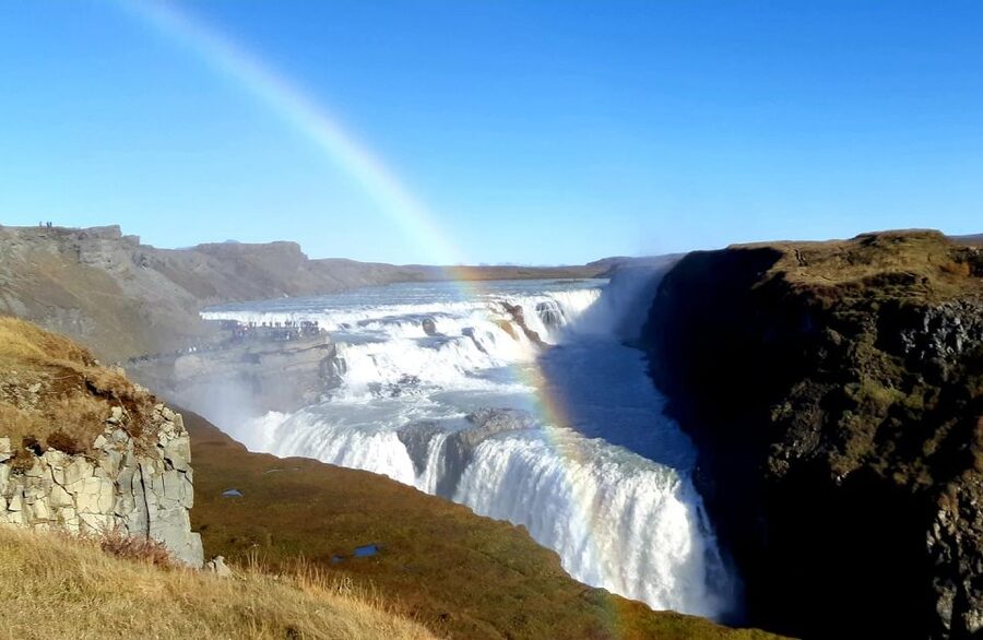 Reykjavik: Golden Circle, Kerid Crater and Sky Lagoon Tour - Kerið crater, red rock and a blue lake