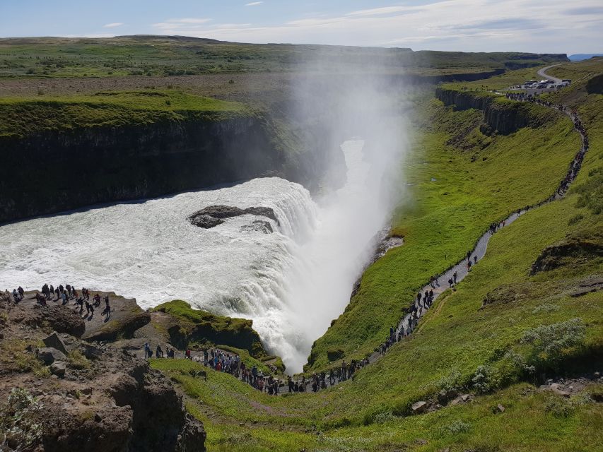 Reykjavik: Golden Circle, Kerid Crater, & Blue Lagoon Tour - Who should book this tour?