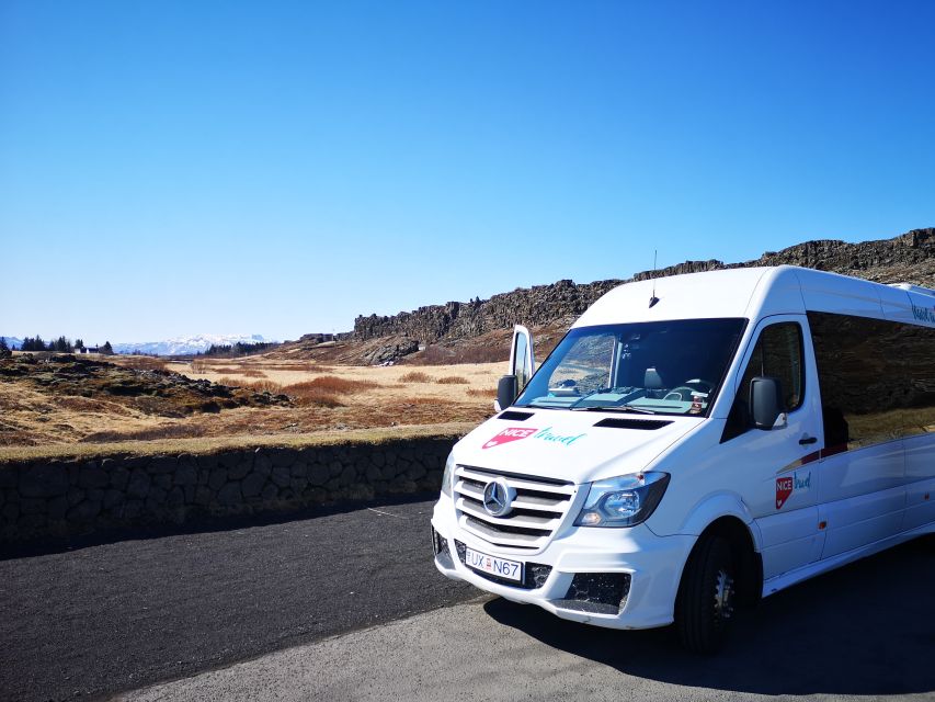 Reykjavik: Golden Circle, Kerid Crater, & Blue Lagoon Tour - What the minibus and guide add