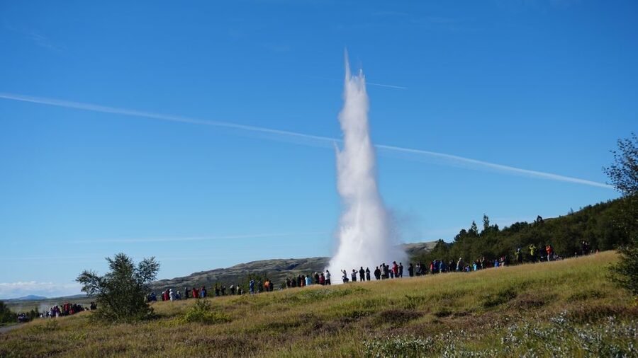 Reykjavik: Golden Circle & Langjökull Glacier on a Jeep - Thingvellir National Park and the meeting of tectonic plates