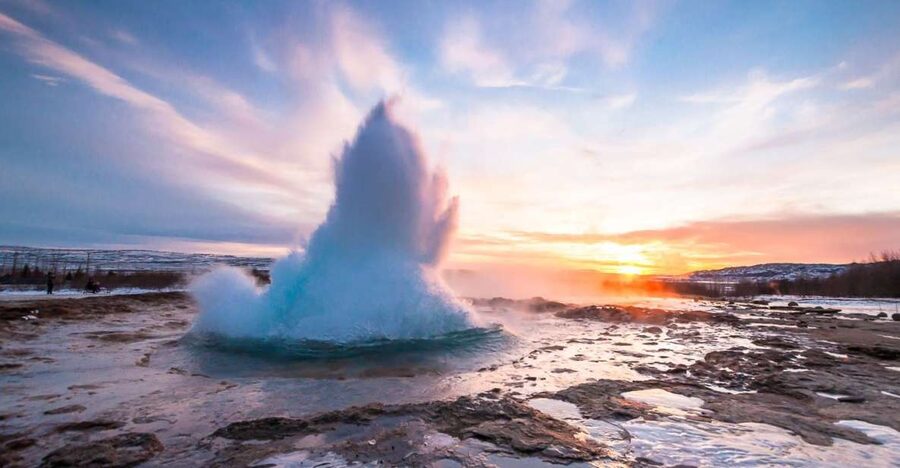 Reykjavik: Golden Circle, Silfra Snorkeling, and Farm Lunch - Key points to know before booking