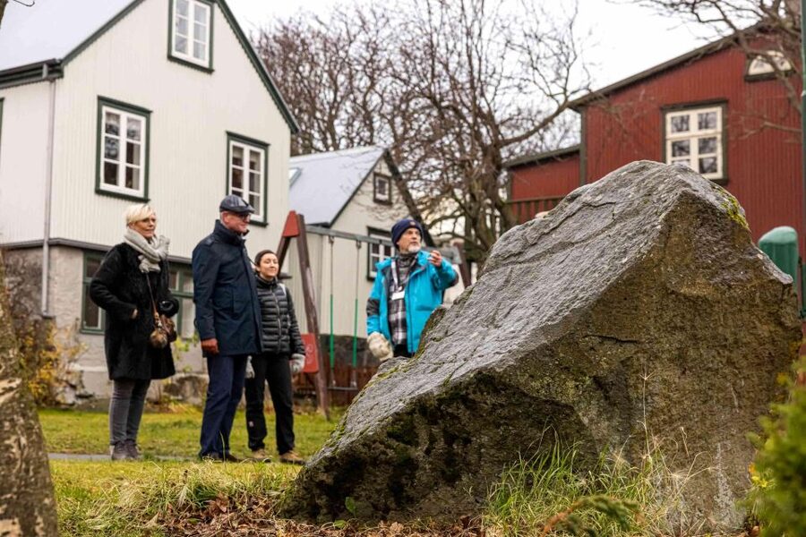 Reykjavik: Guided Folklore Walking Tour - Ingólfur Square and the first legends