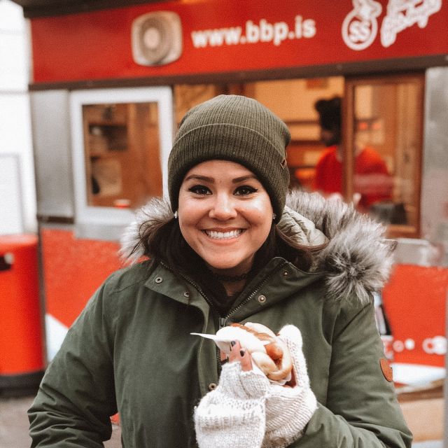 Reykjavik: Guided Foodie Walking Tour with 6 Tastings - Seafood, lamb, and Icelandic ingredients