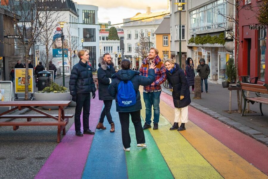 Reykjavik: Guided Foodie Walking Tour with 6 Tastings - Who will enjoy this food walk?