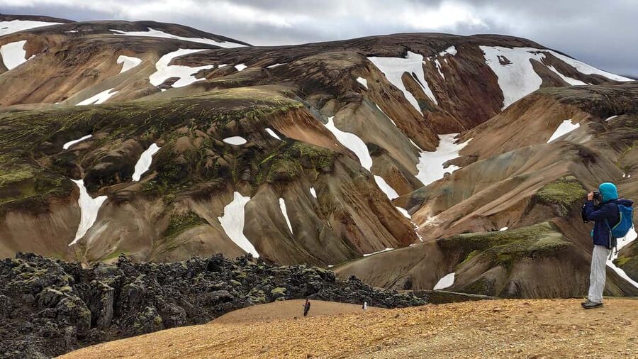 Reykjavík/Hella: Landmannalaugar Highlands Full-Day Trip - Small groups and the guide experience