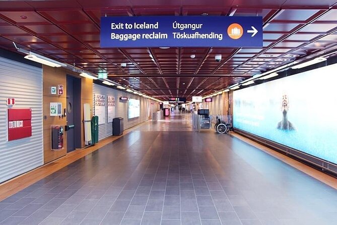 Reykjavik Iceland: Private Transfer to/from Keflavik Airport KEF - A simple ride after a long flight