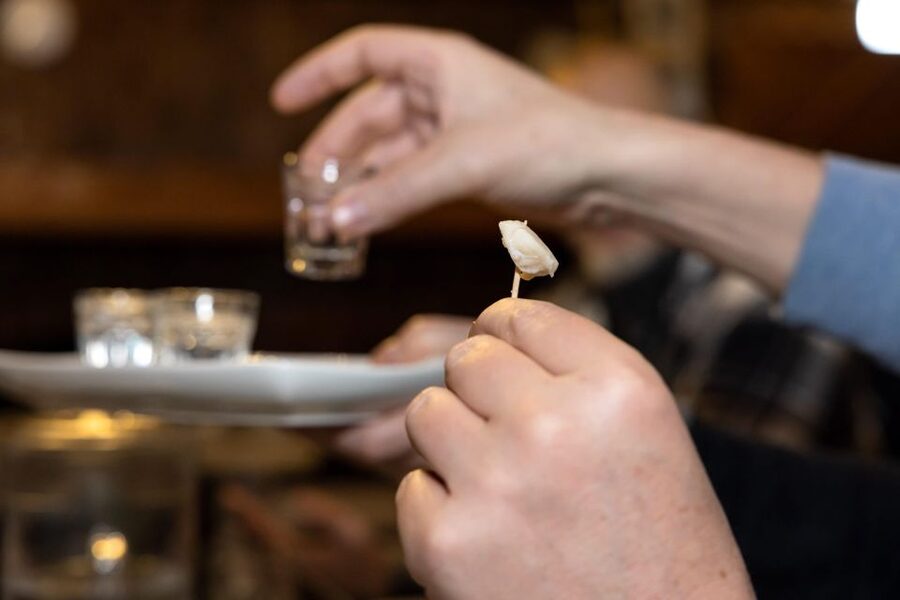 Reykjavik: Icelandic Food Tour - Who should book this food tour?