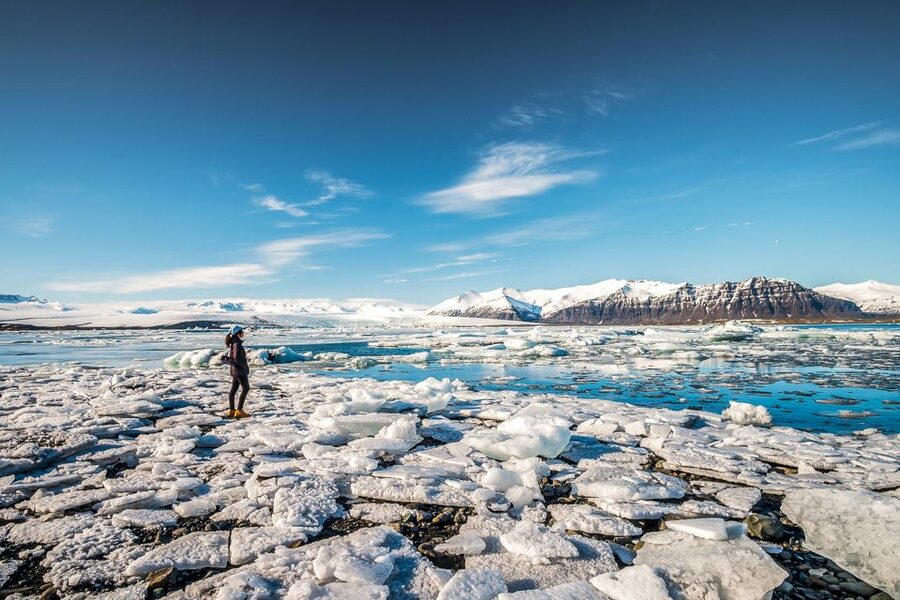 Reykjavik: Jokulsarlon Glacier Lagoon Full-Day Guided Trip - Jökulsárlón Glacier Lagoon: allow time for the ice