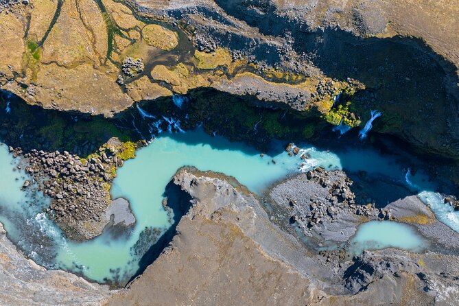 Reykjavík: Landmannalaugar & Icelandic Highlands Super Jeep Tour - Hekla, one of Iceland’s active volcanoes