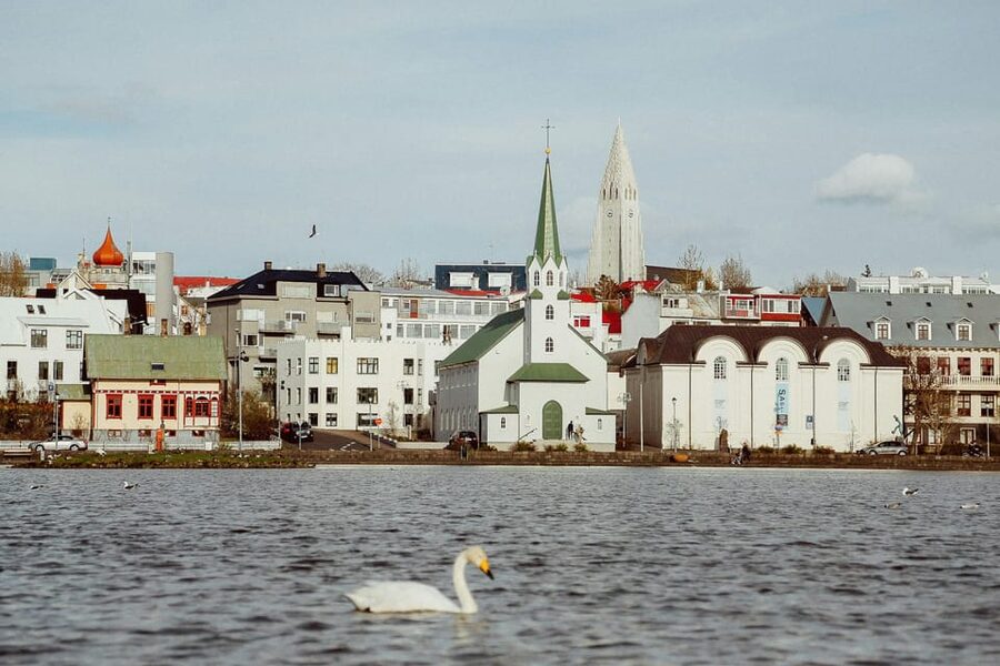 Reykjavik: Meet and Greet with a Local Guide - What This Reykjavik Meet and Greet Actually Is