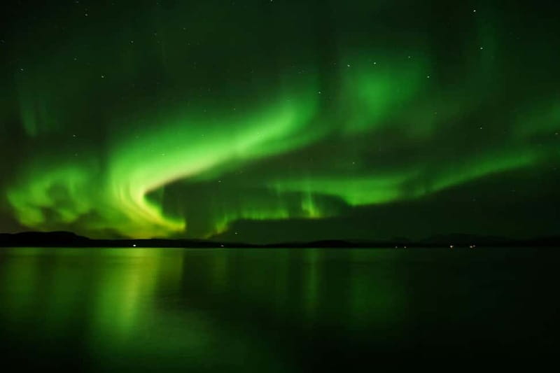 Reykjavik: Northern Lights Adventure Tour with Hot Chocolate - Key points before you book