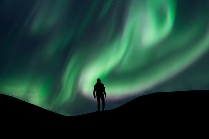 Reykjavik Northern Lights Tour with Professional Photographer - Is $1,310 a fair price?