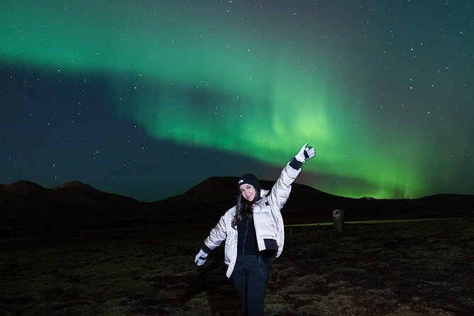 Reykjavik Private Northern Lights Tour with Pro Photographer - Booking advice and cancellation details
