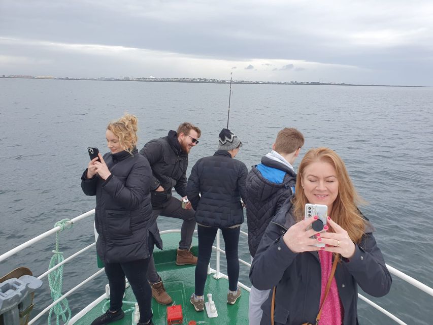 Reykjavik's Finest Catch: Guided Sea Angling Tour - Twenty-five minutes across Faxaflói Bay