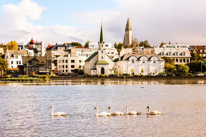 Reykjavik Scavenger Hunt and Highlights Self Guided Audio Tour - Who will enjoy this most?