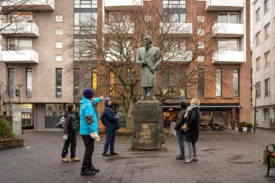 Reykjavik: Sightseeing Walking Tour with a Viking - Key points to know before you book
