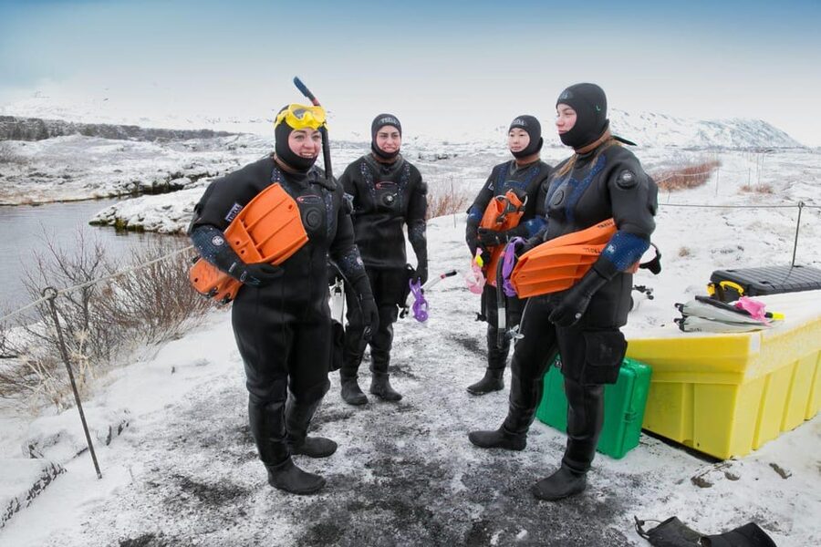 Reykjavík: Silfra Fissure Snorkeling between Two Continents - Who should book this experience?