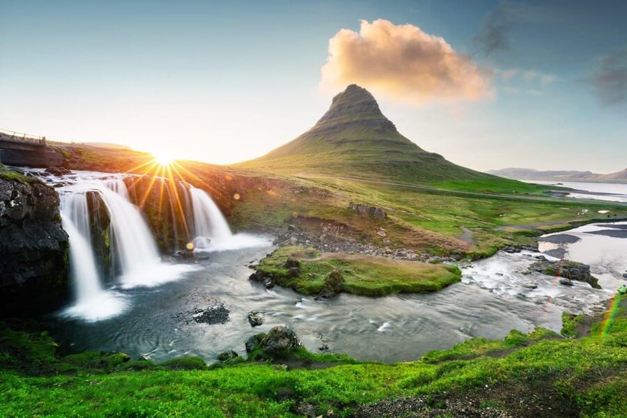 Reykjavik: Snæfellsnes Day Trip with Vatnshellir Lava Cave - Why Snæfellsnes makes a strong day trip from Reykjavik