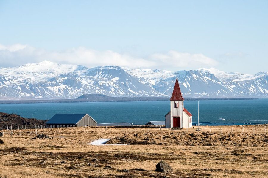Reykjavik: Snaefellsnes & Mt. Kirkjufell Guided Minibus Tour - Búðakirkja, Iceland’s little black church
