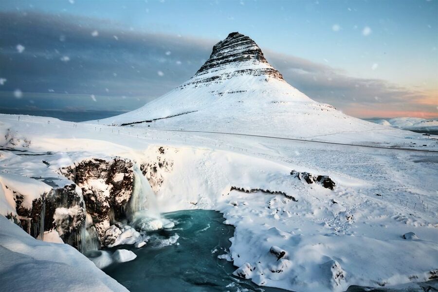 Reykjavik: Snaefellsnes & Mt. Kirkjufell Guided Minibus Tour - The first views at Vatnaleið