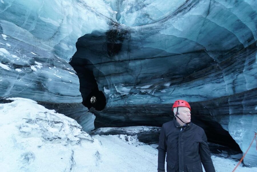 Reykjavik: South Coast and Katla Ice Cave Small Group Tour - Vik: a useful break with good scenery